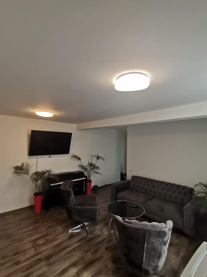 B&P Apartments Mamaia Nord 5 Неводарі Екстер'єр фото