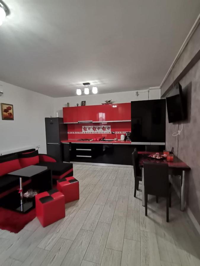 B&P Apartments Mamaia Nord 5 Неводарі Екстер'єр фото