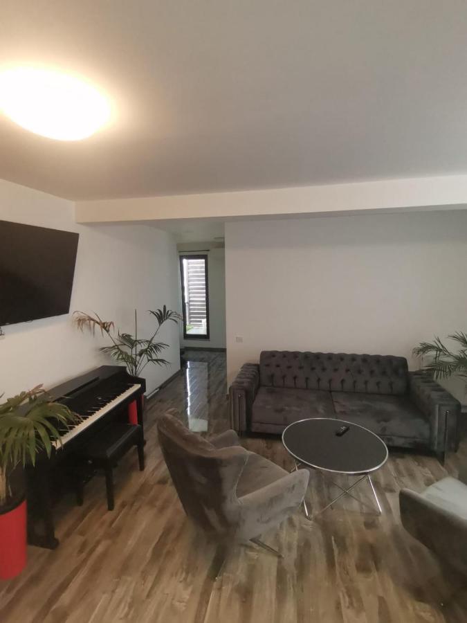 B&P Apartments Mamaia Nord 5 Неводарі Екстер'єр фото