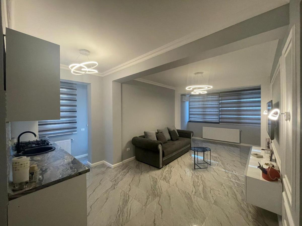 B&P Apartments Mamaia Nord 5 Неводарі Екстер'єр фото